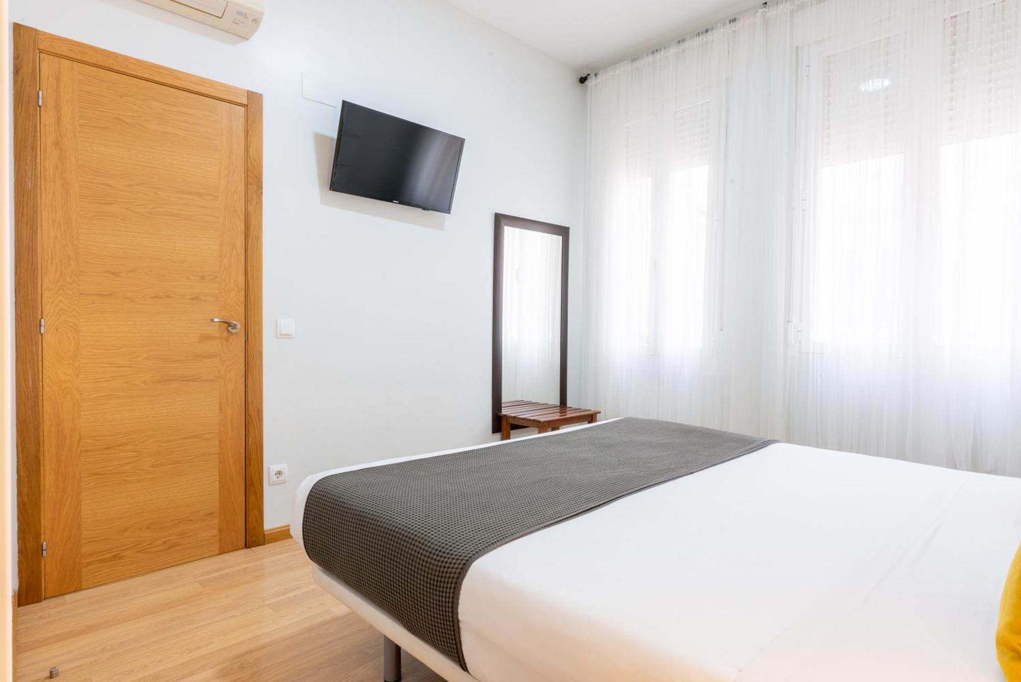 Smartr Madrid Chueca Aparthotel Exteriör bild